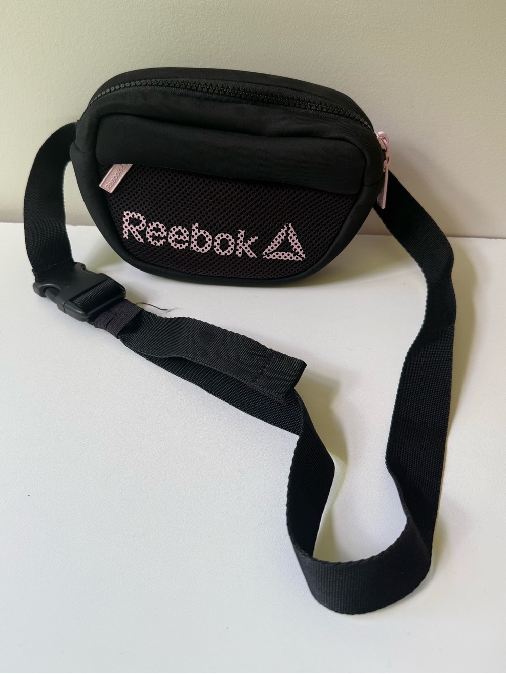 Reebok Black Belt Bag with Pink Logo and Zipper